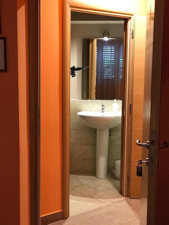 B&B Le Camerette Di Edda Cassino Exteriör bild